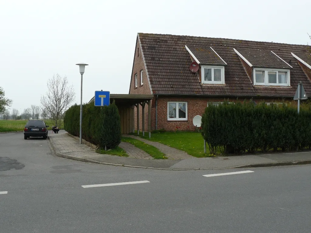 Reihenendhaus  2 Wohnungen  - 25832 Tönning-Olversum