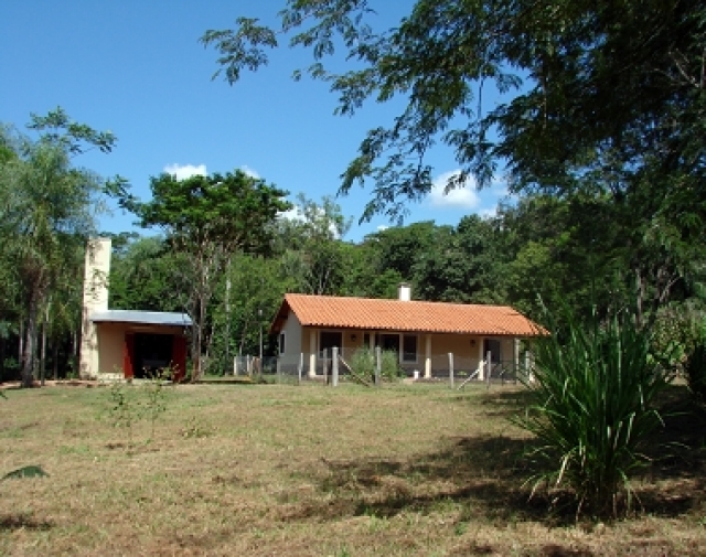 Finca mit 2.5 Hektar Land in Paraguay