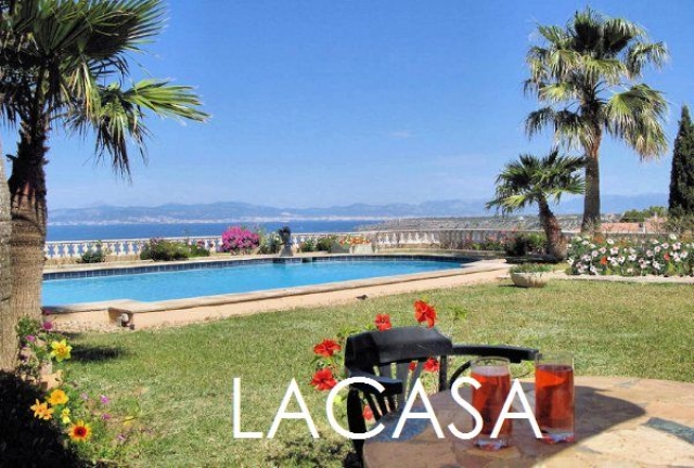 MALLORCA, moderne Villa mit atemberaubendem Ausblick auf die Südküste Palmas