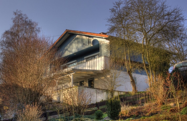 Schönes Einfamilienhaus mit Blick auf den Edersee und Bootsliegeplatz