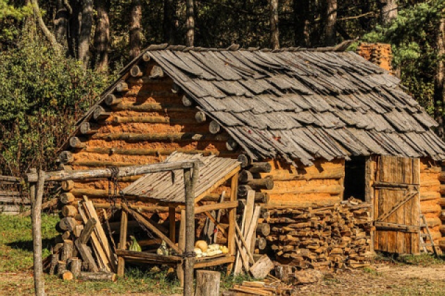 Gesucht: Haus, Häuschen, kleiner Bauernhof