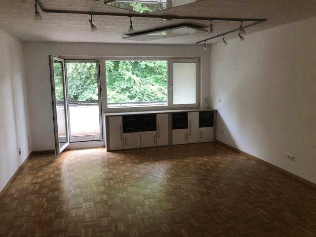  	 *Reduziert & frei., ca. 80 qm schöne 3,5 Raum Wohnung mit großem Balkon